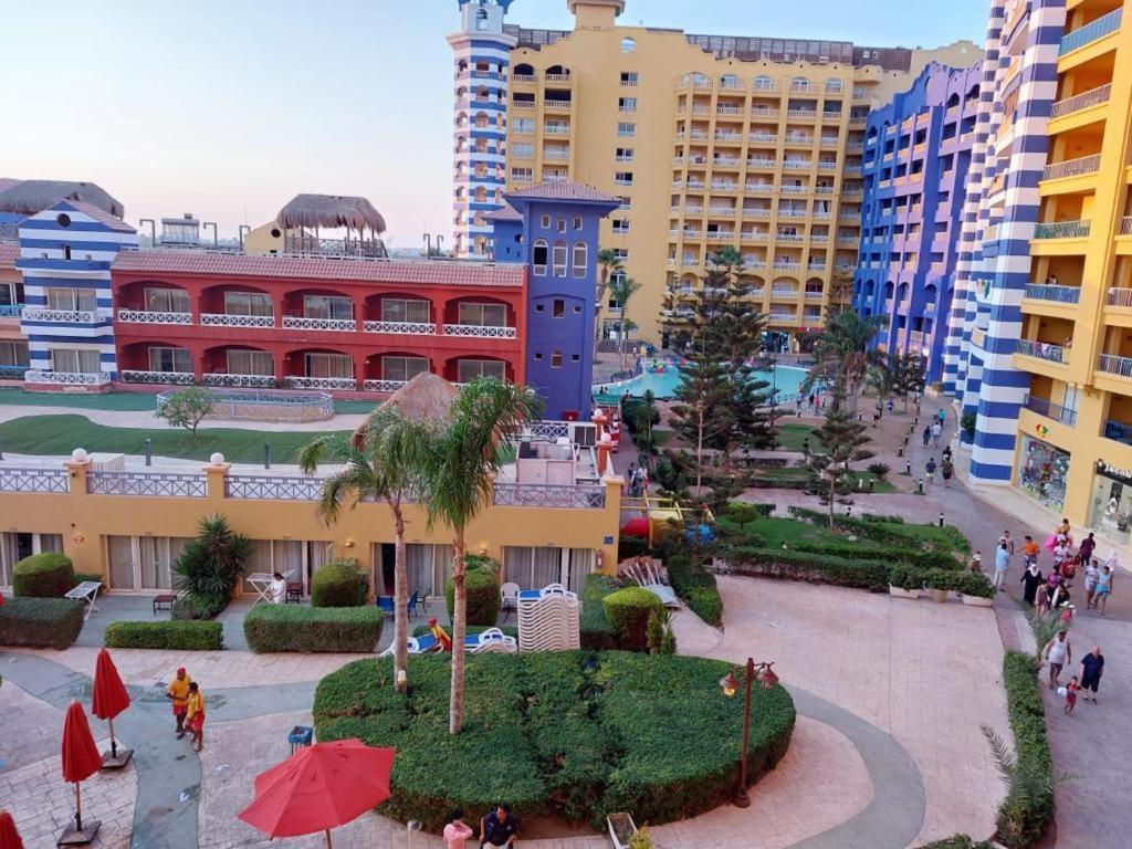 Porto Marina Resort Chalets Families Only El Alamein Exterior photo