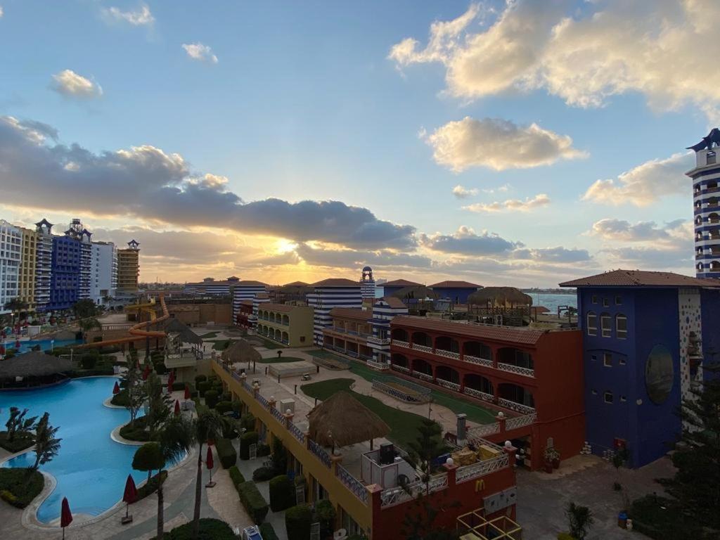 Porto Marina Resort Chalets Families Only El Alamein Exterior photo